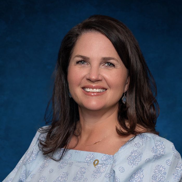 Photo of Shelly Campbell