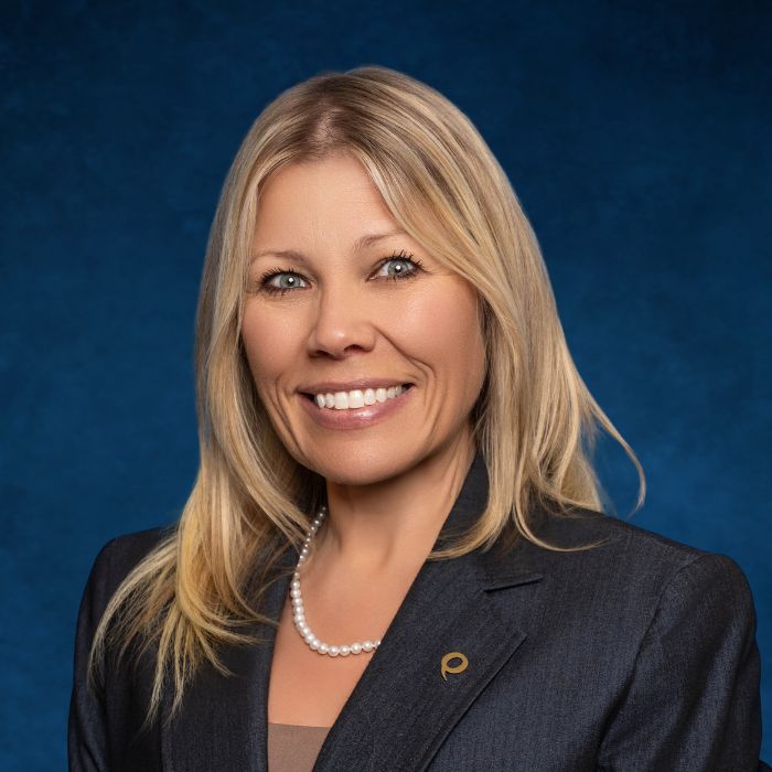 Photo of Jennifer Neal