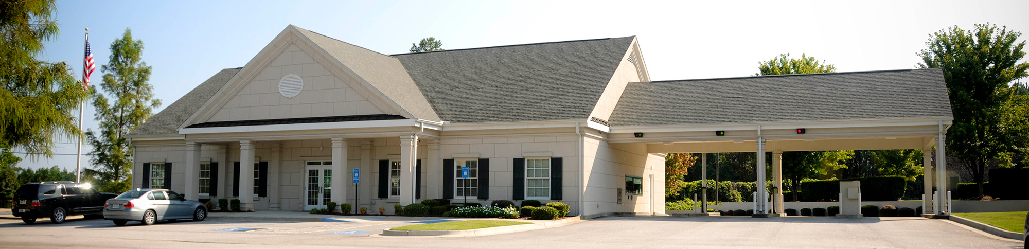 queensborough bank on tobacco road Locations - Thomson The power of 'Q'